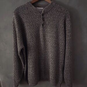 Vintage “David Taylor” “Henley” Super Comfortable, Cozy and Warm Sweater. SZ L